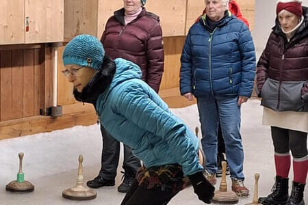 Eisstockschießen & Ripperlessen PVÖ St. Johann Bild 25